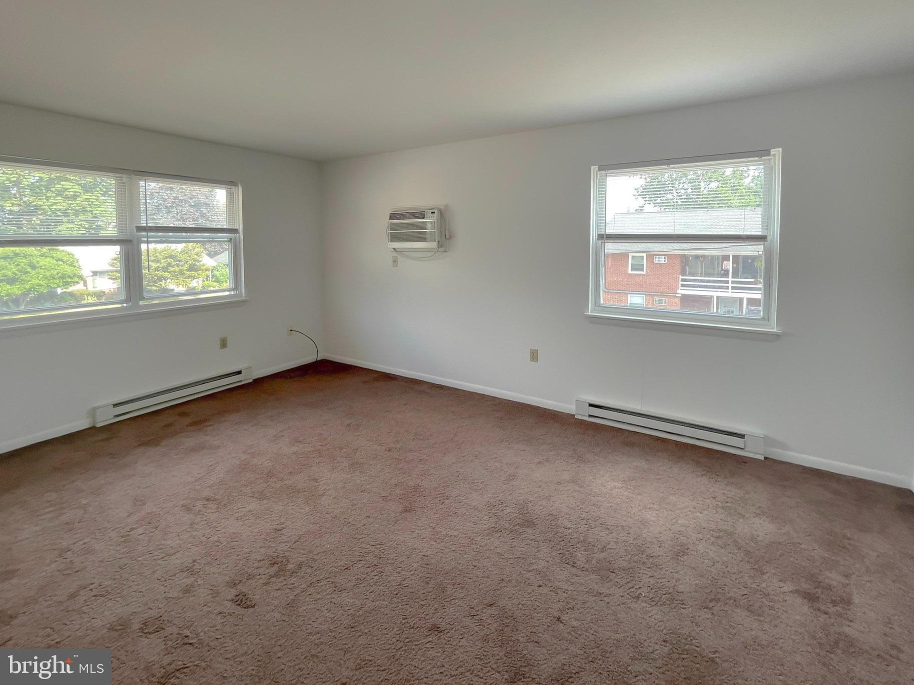 313 HERR AVENUE 4