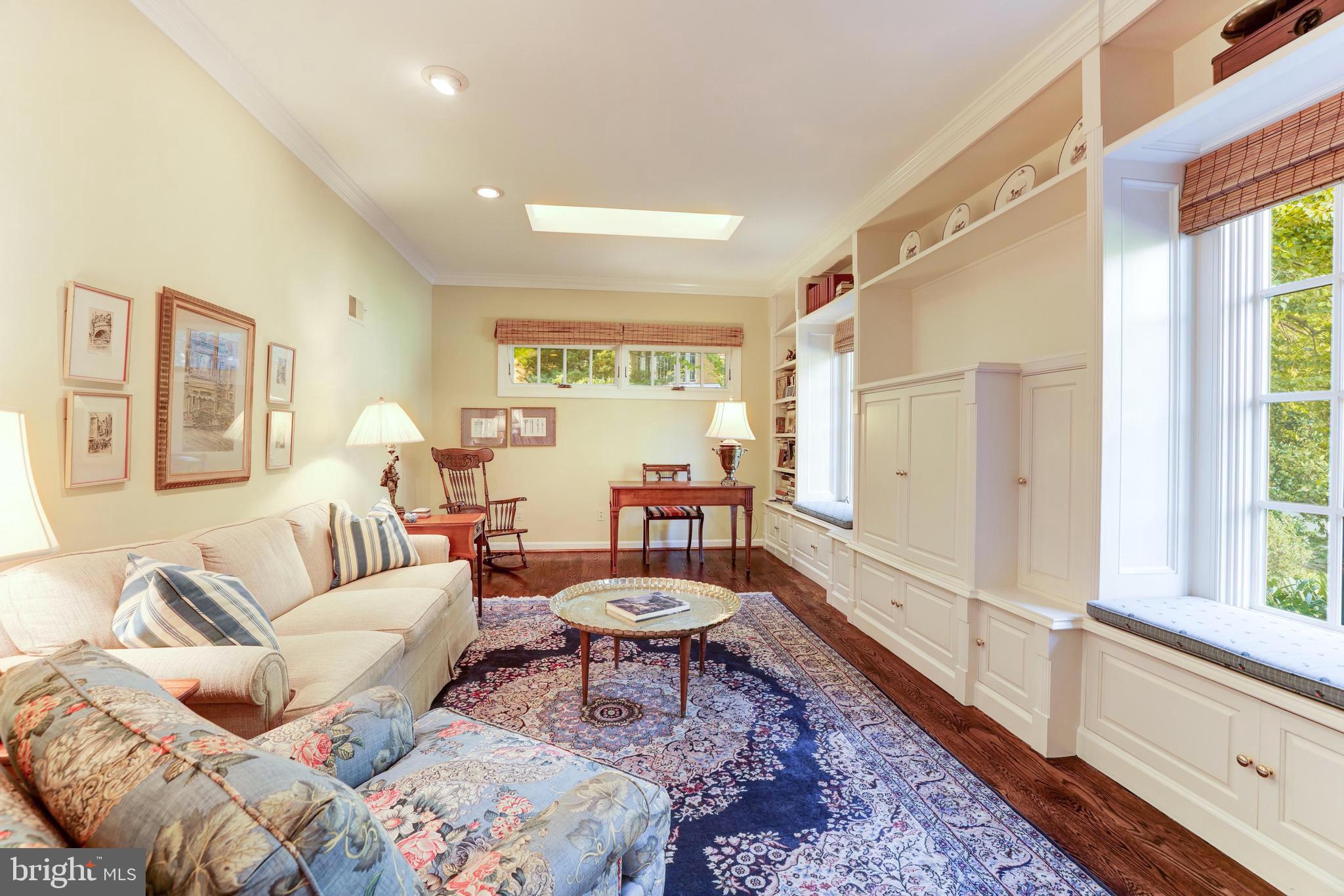 CHAIN BRIDGE FOREST - Residential