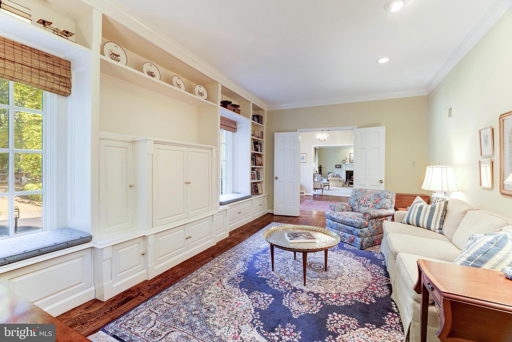 CHAIN BRIDGE FOREST - Residential