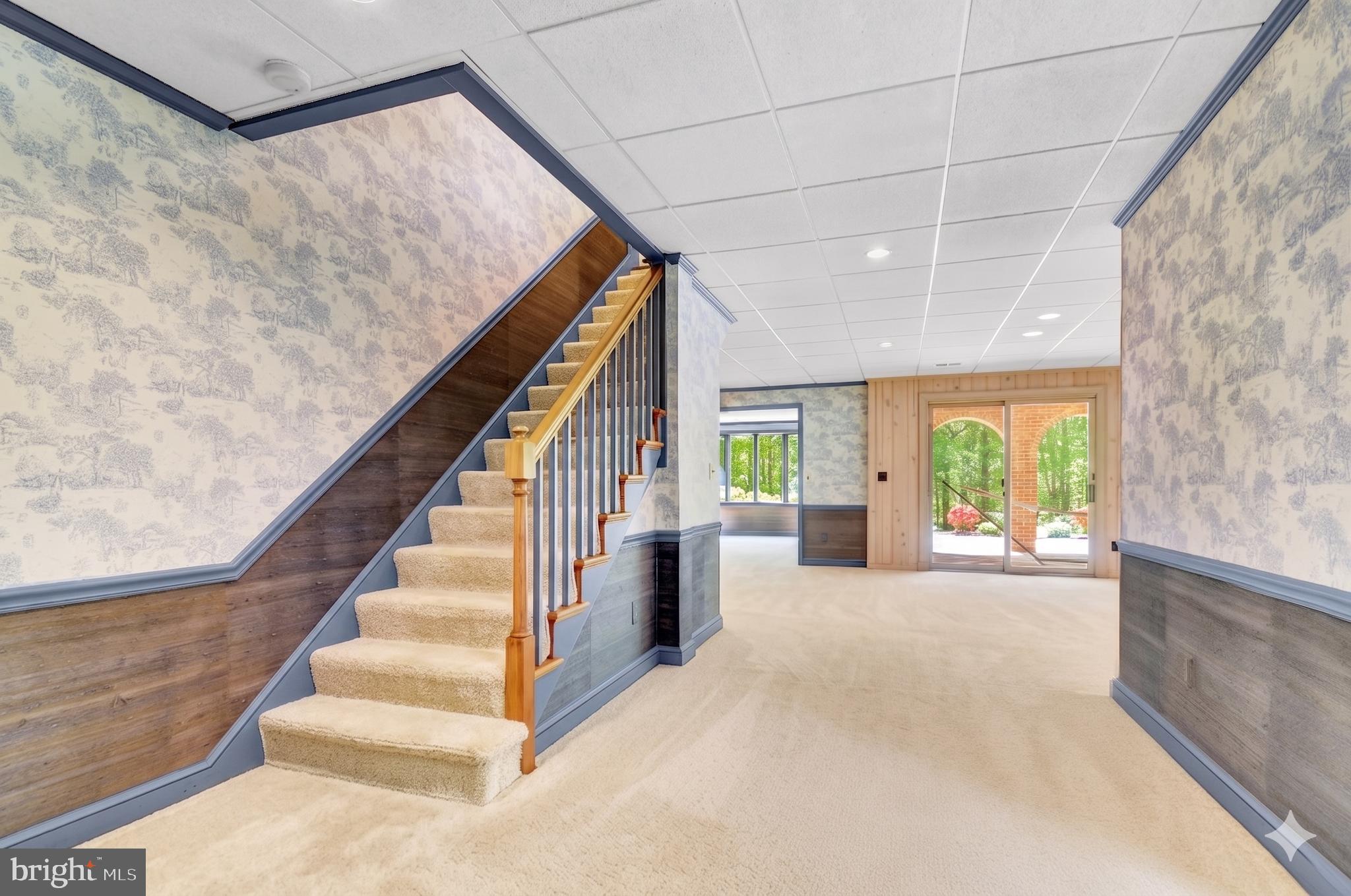 POTOMAC MANOR - Residential