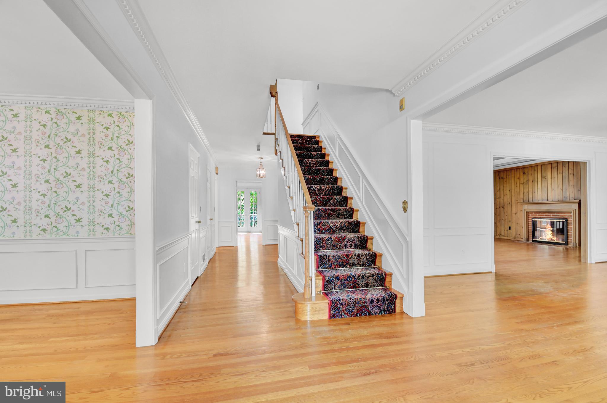 POTOMAC MANOR - Residential