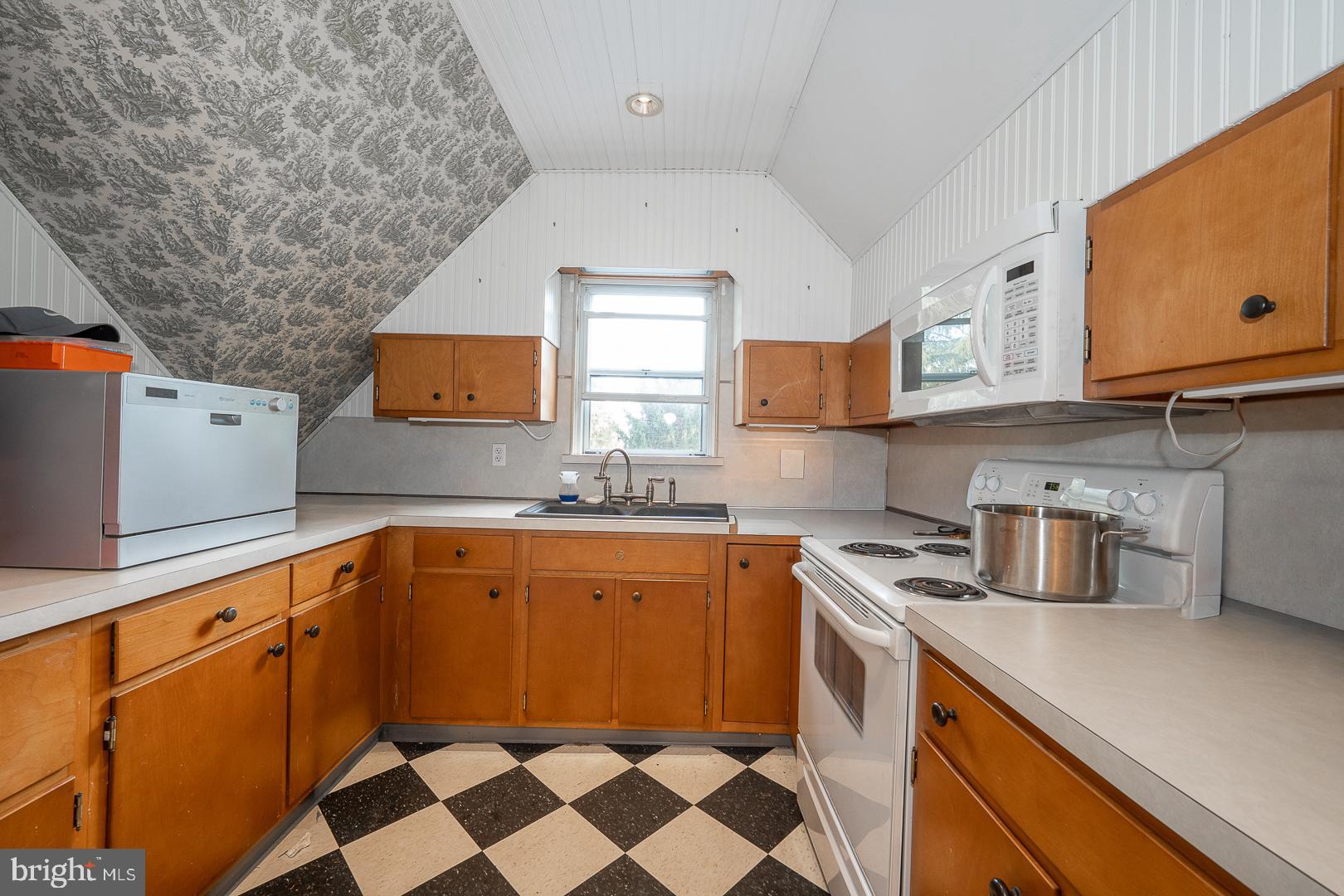 NONE AVAILABLE - Residential Income