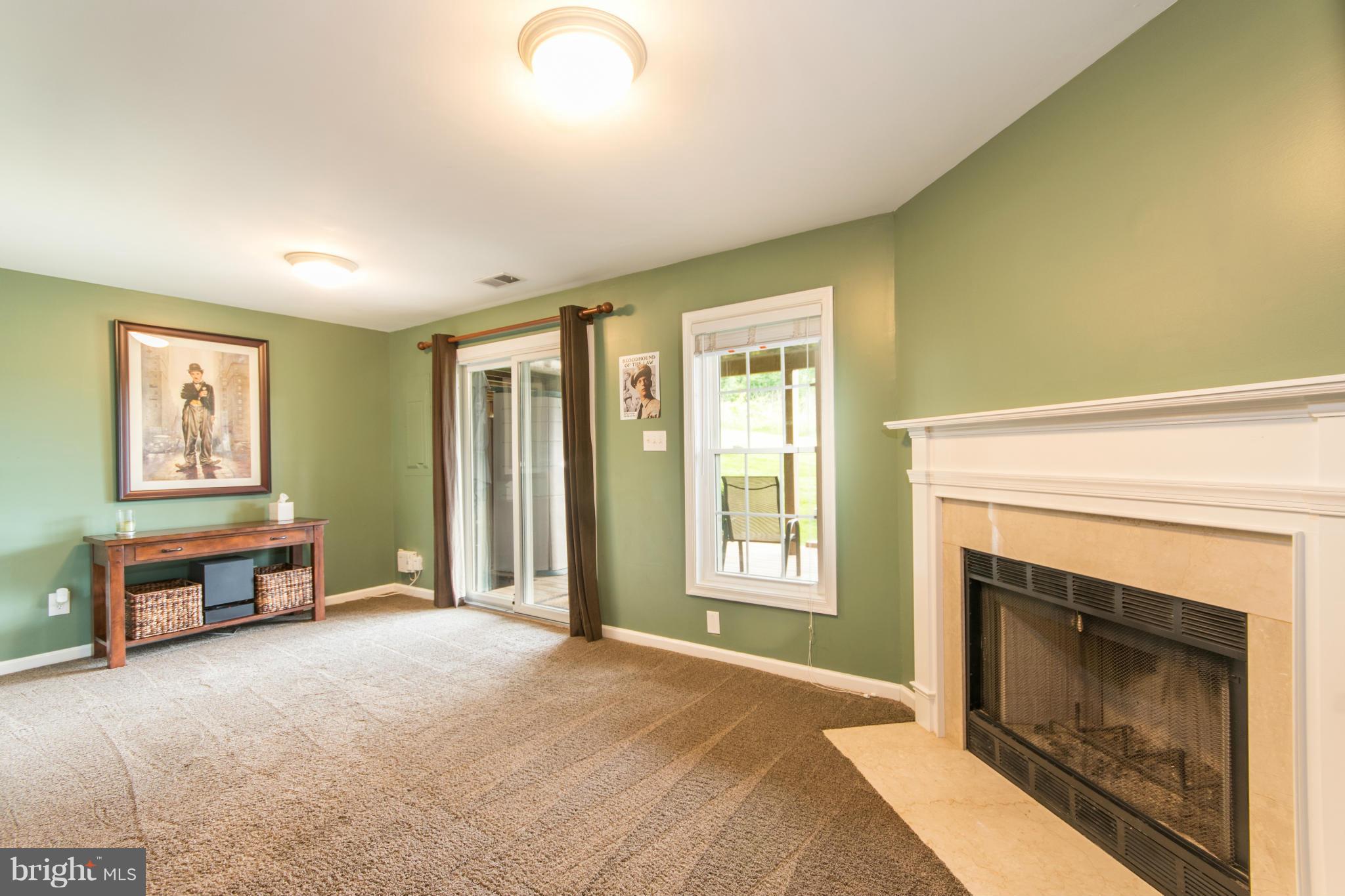 COMPTON VALLEY ESTATES - Residential