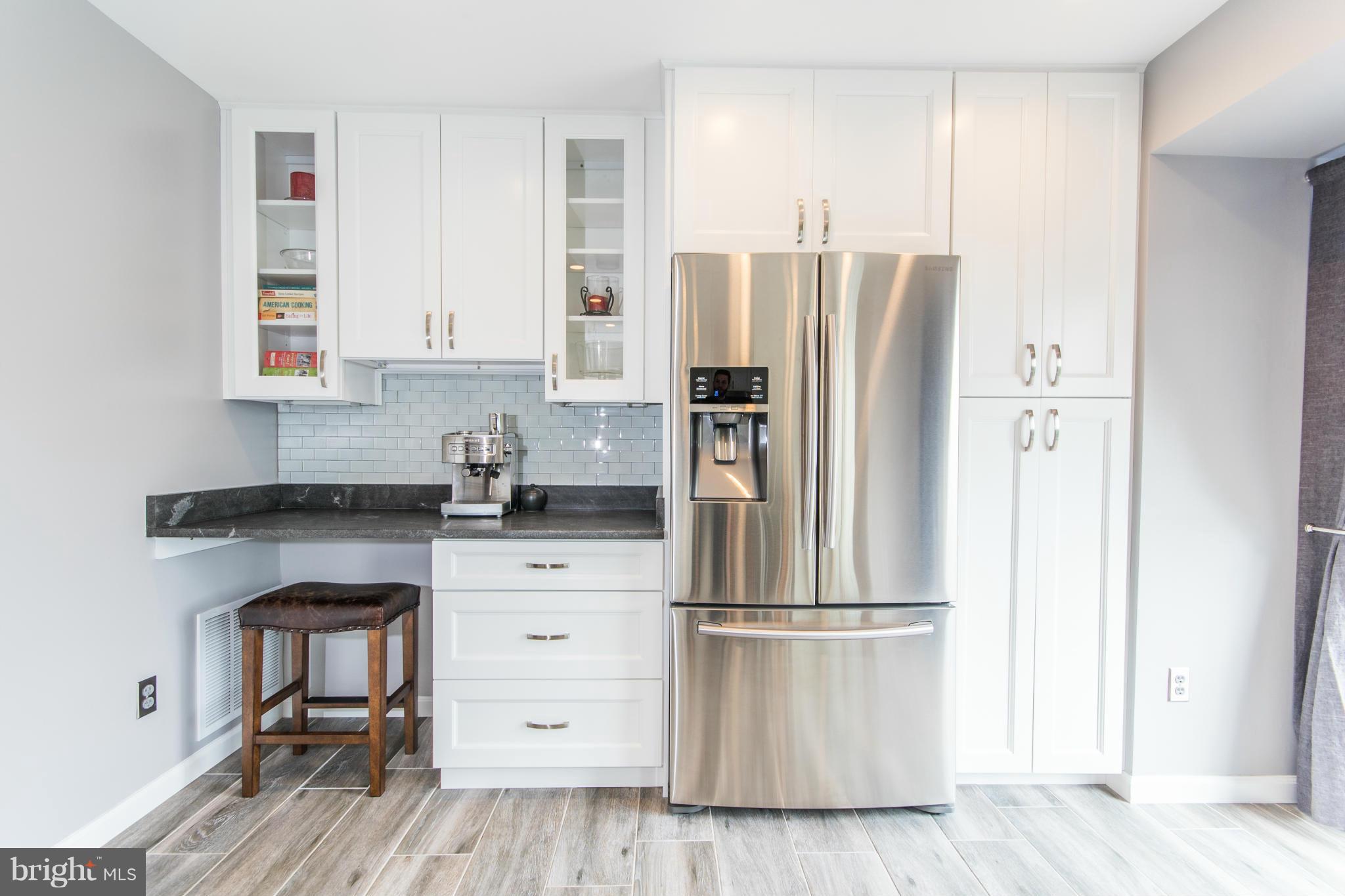 COMPTON VALLEY ESTATES - Residential