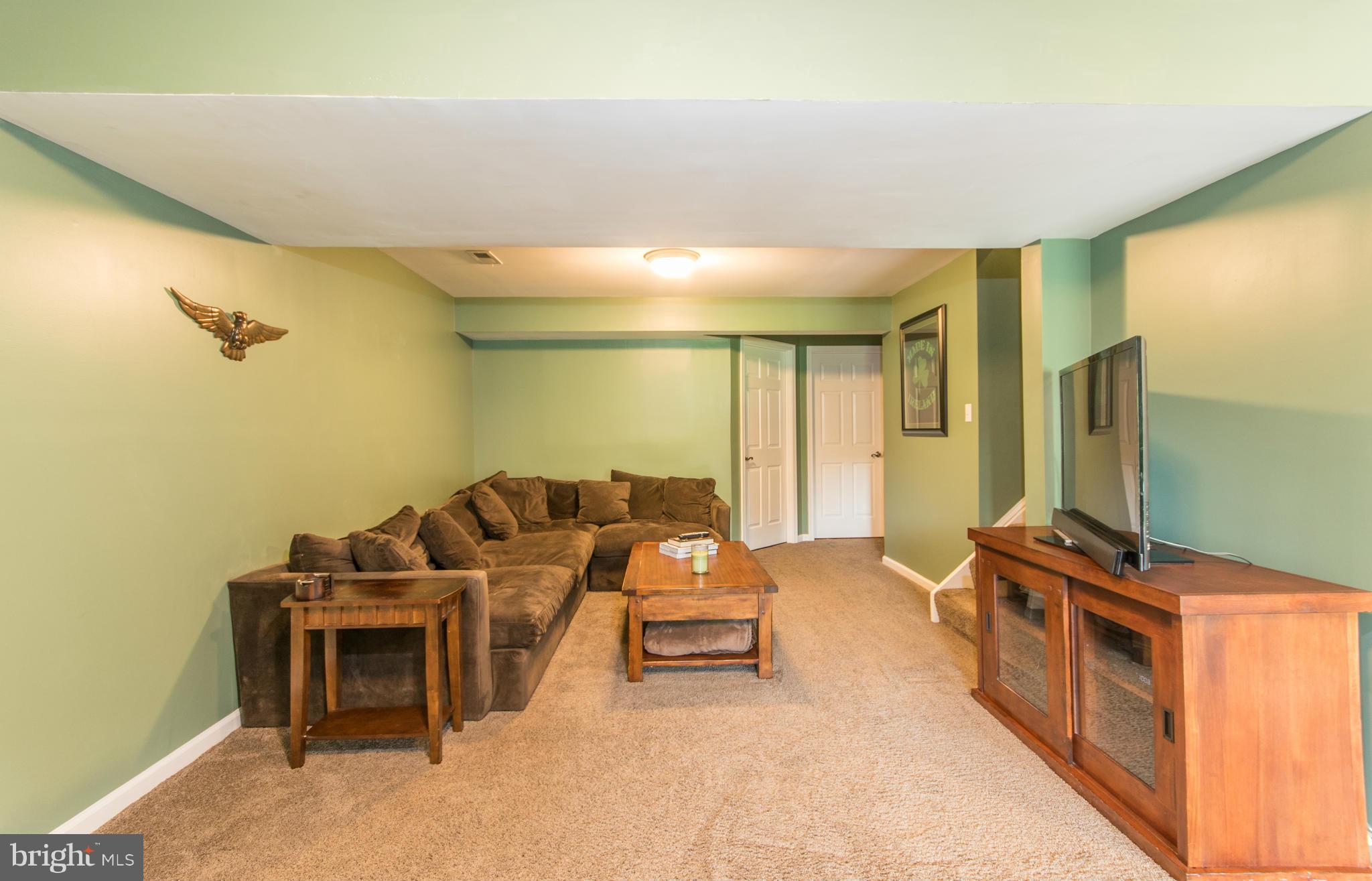 COMPTON VALLEY ESTATES - Residential