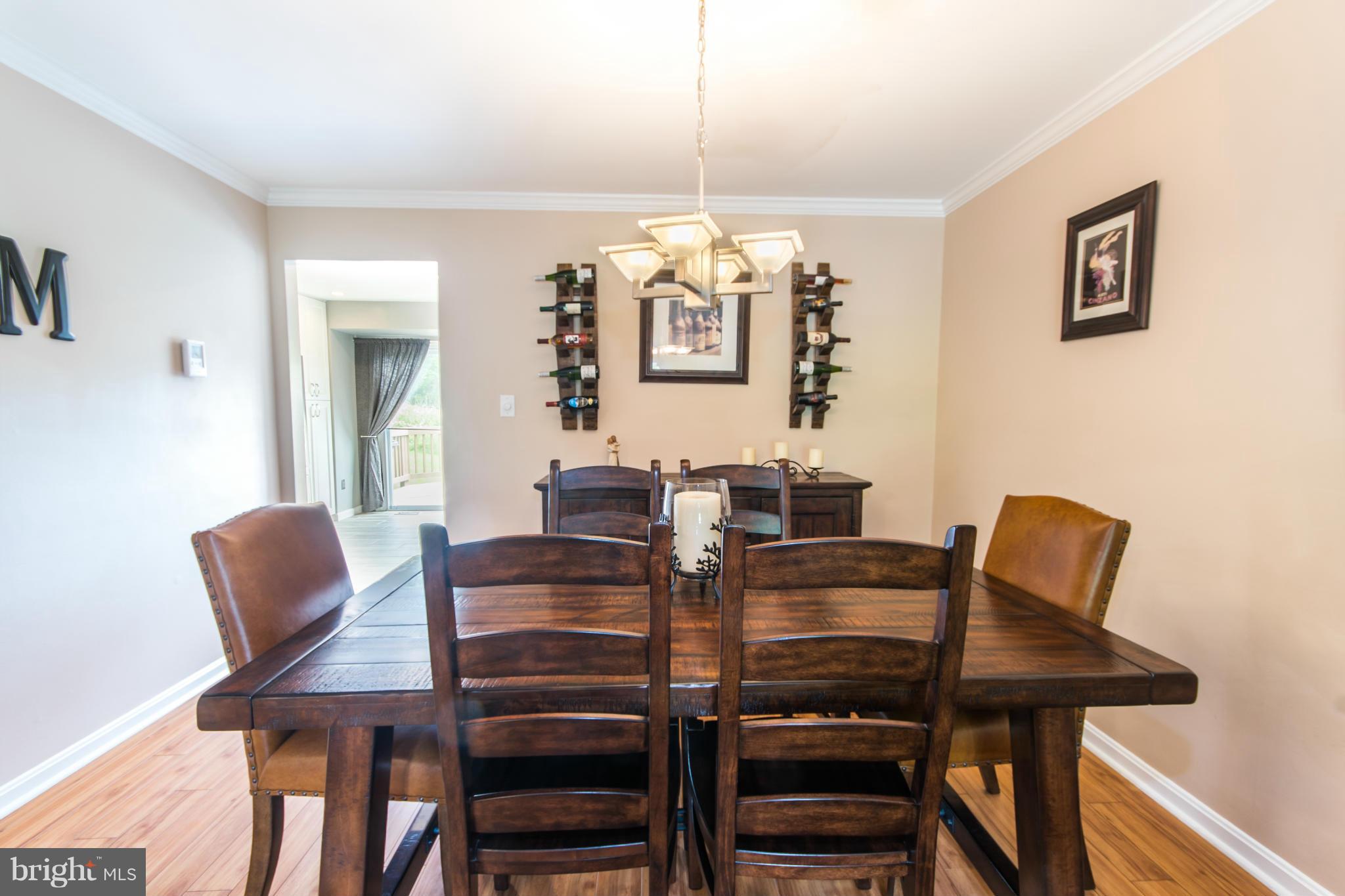 COMPTON VALLEY ESTATES - Residential