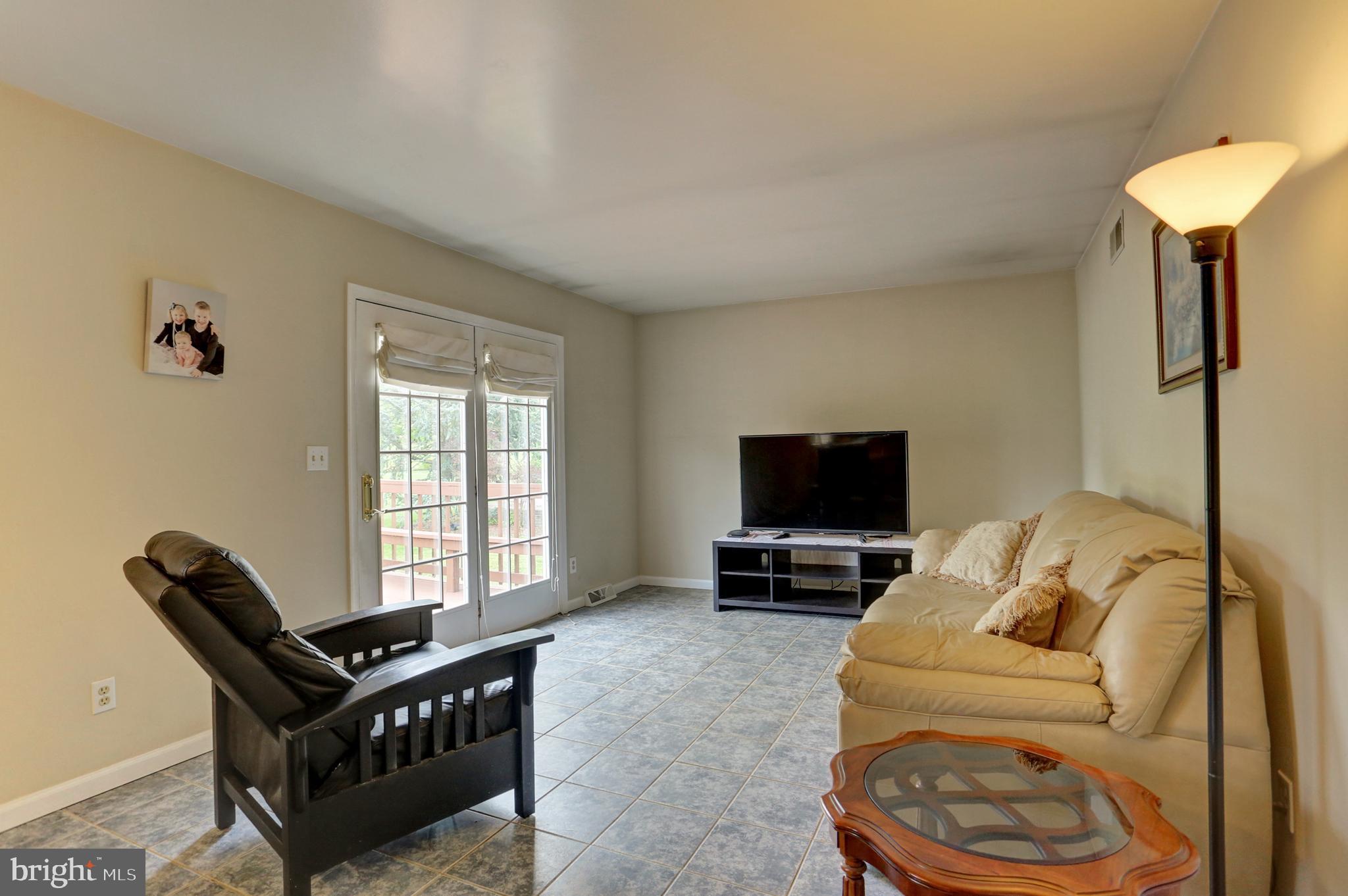 KONHAUS ESTATES - Residential