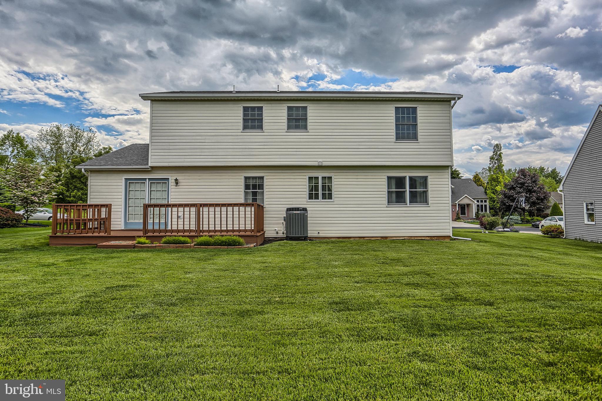 KONHAUS ESTATES - Residential