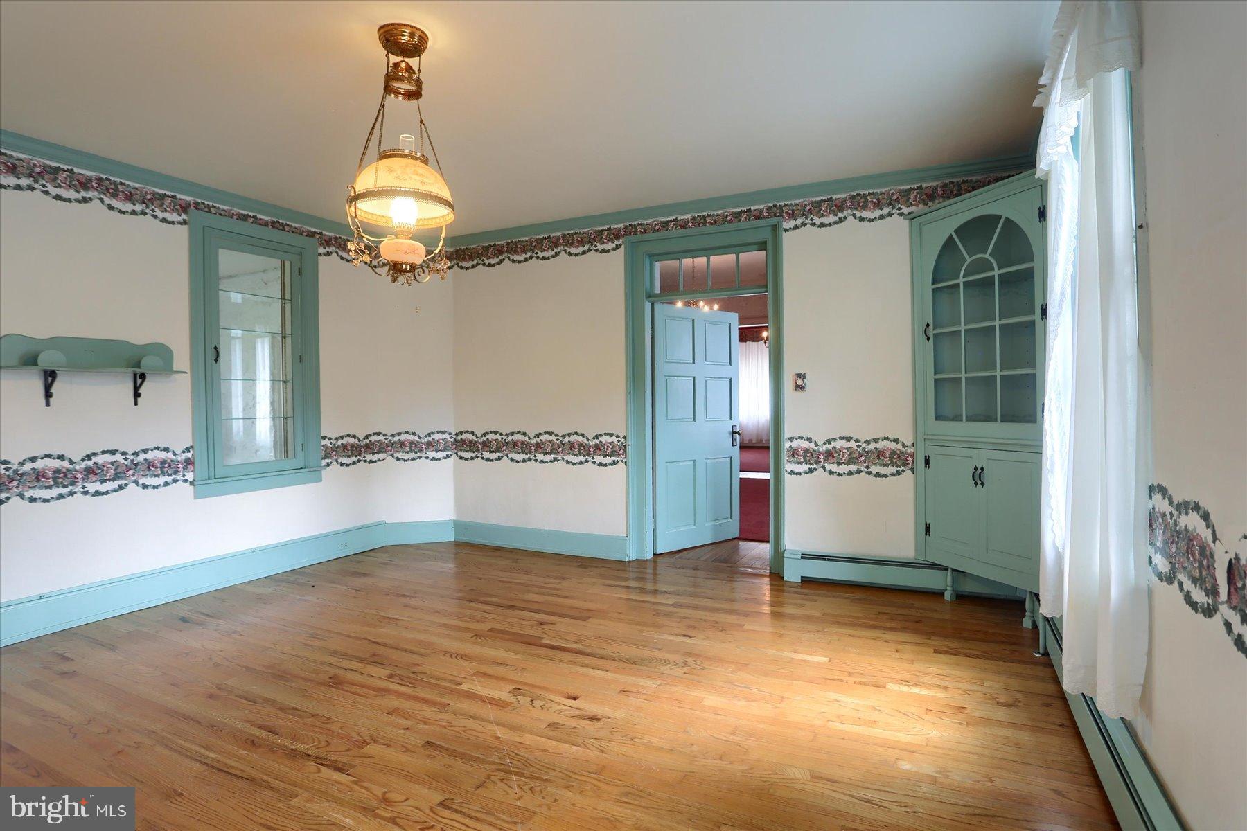 MILLERSTOWN - Residential