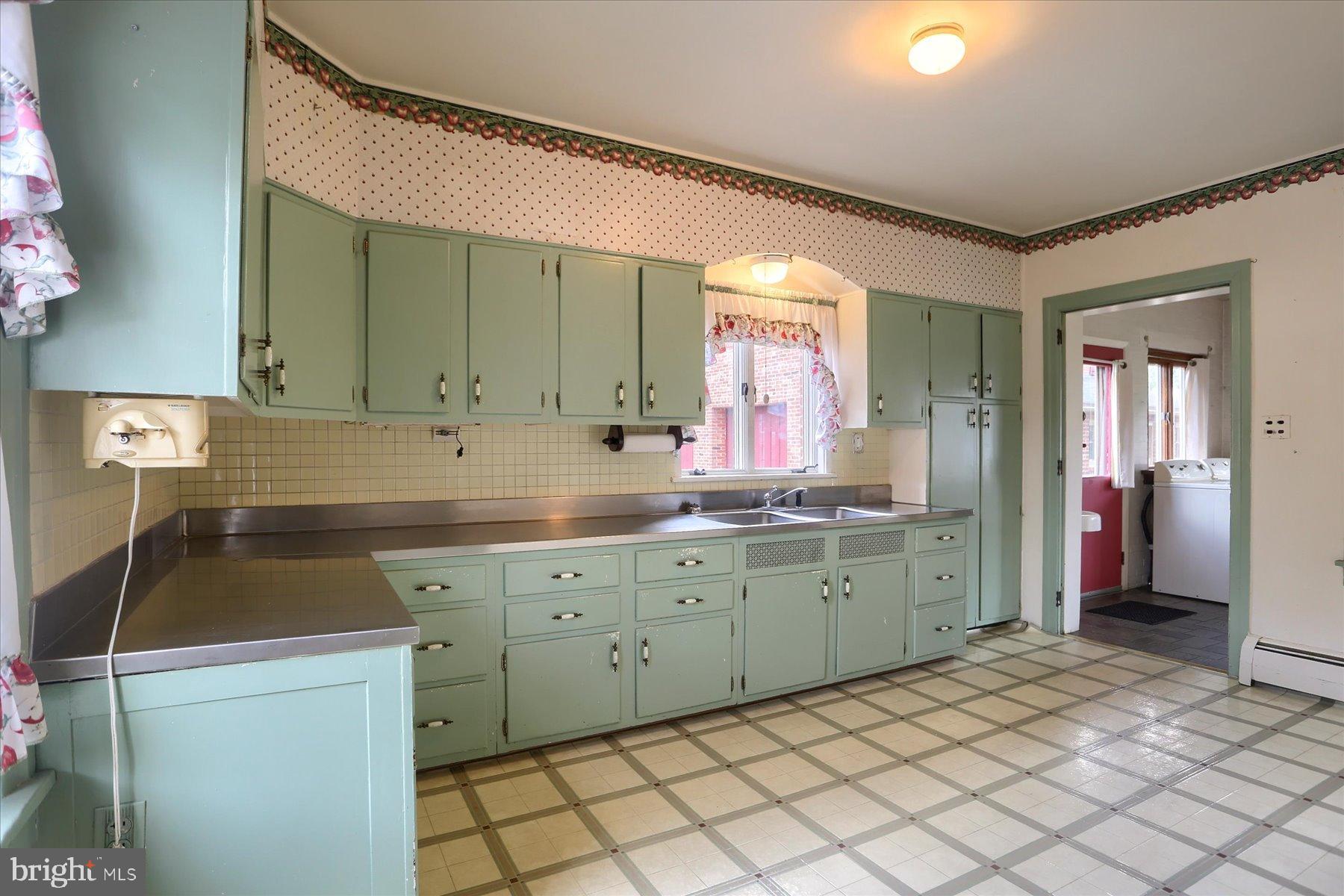 MILLERSTOWN - Residential