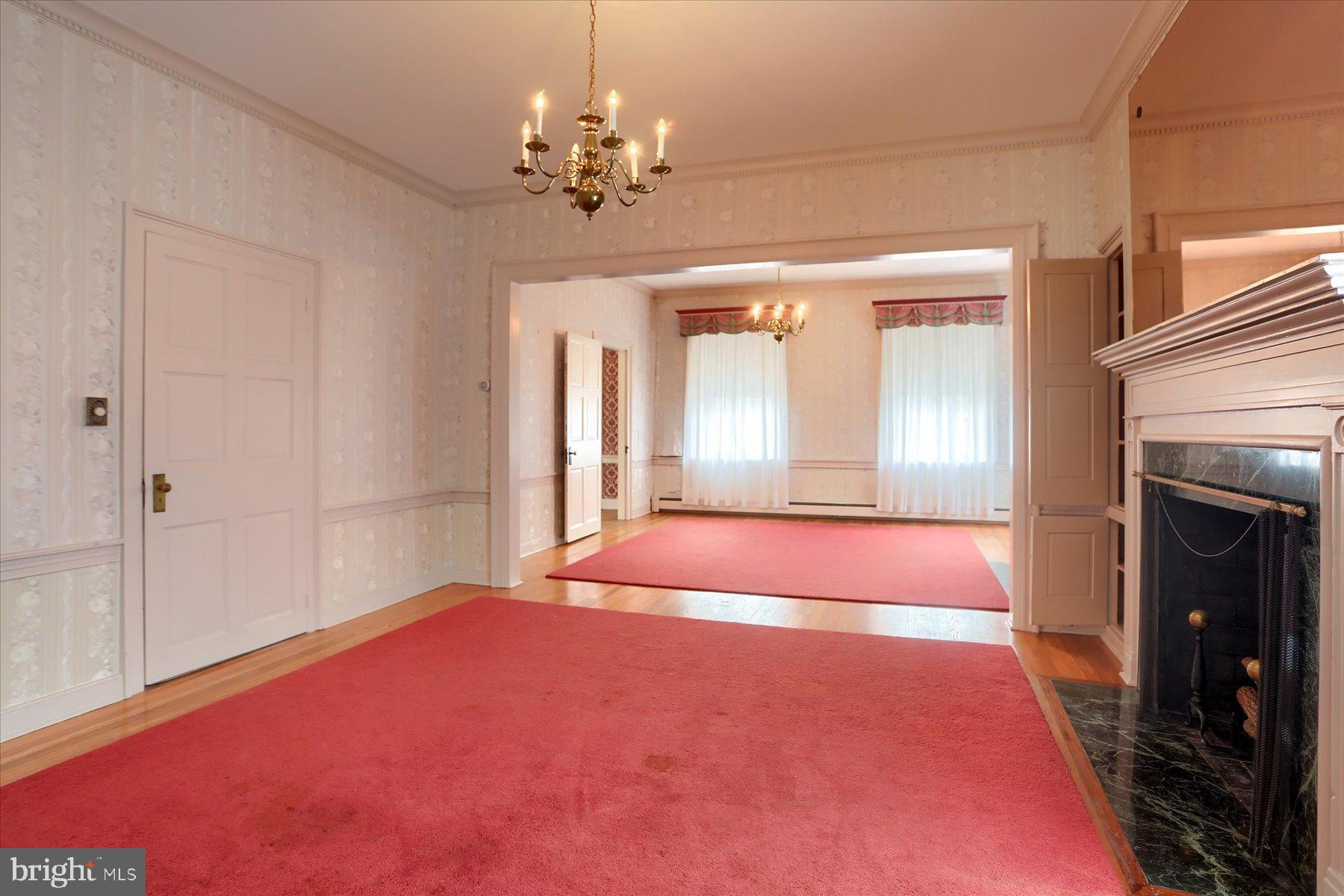 MILLERSTOWN - Residential