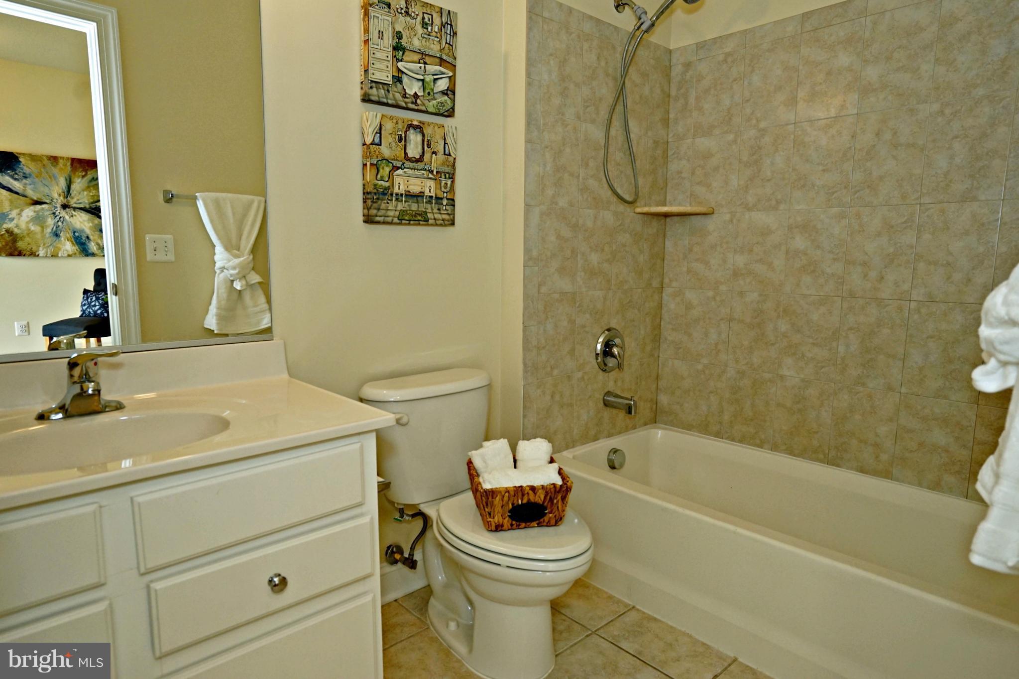 POTOMAC CLUB - Residential