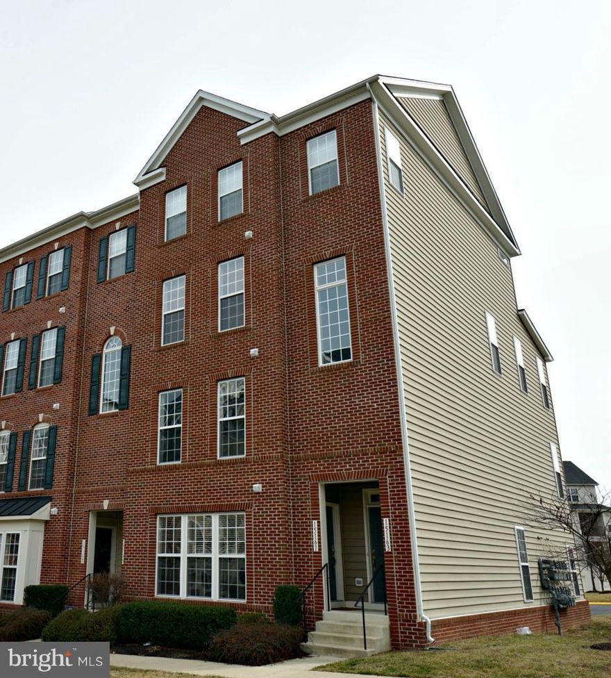 Just turn the key!  In sparkling move in condition ready for a quick delivery!  End building location with front and back parking, along with garage!  Stunning hardwoods and new carpet!  Freshly painted! Stainless Appliances!  Huge master suite with deluxe bath and two walk-in closets! Spacious balcony!  Community Rec Center featuring exercise room and indoor pool! Smart wired!  This is the one!
