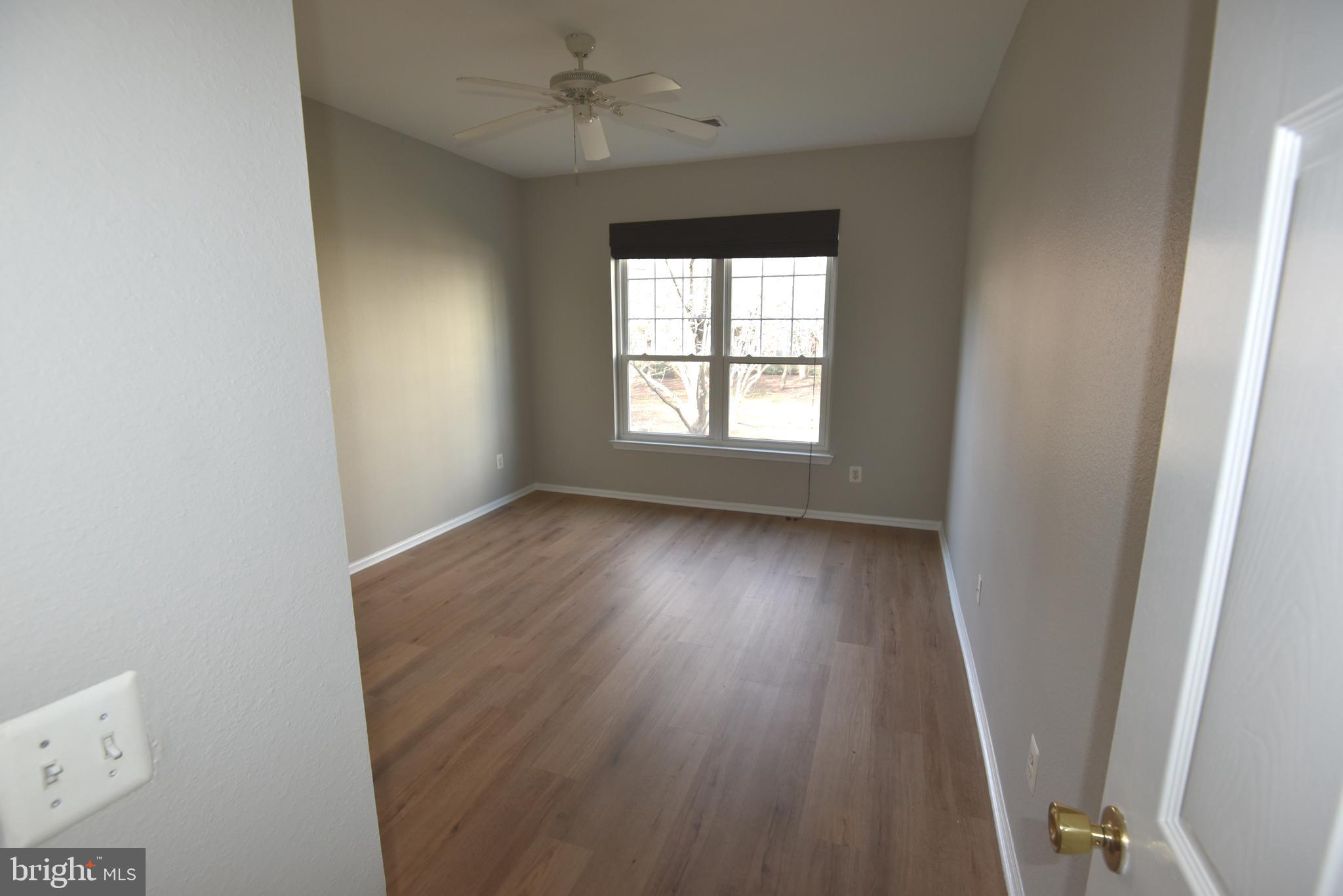 GATES OF MCLEAN - Residential Lease