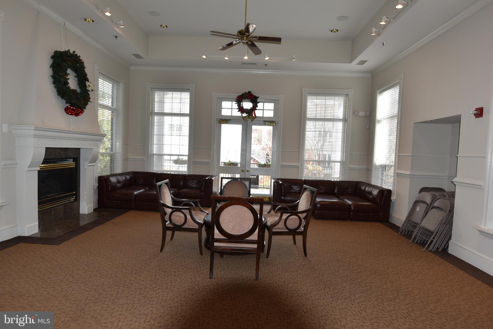 GATES OF MCLEAN - Residential Lease