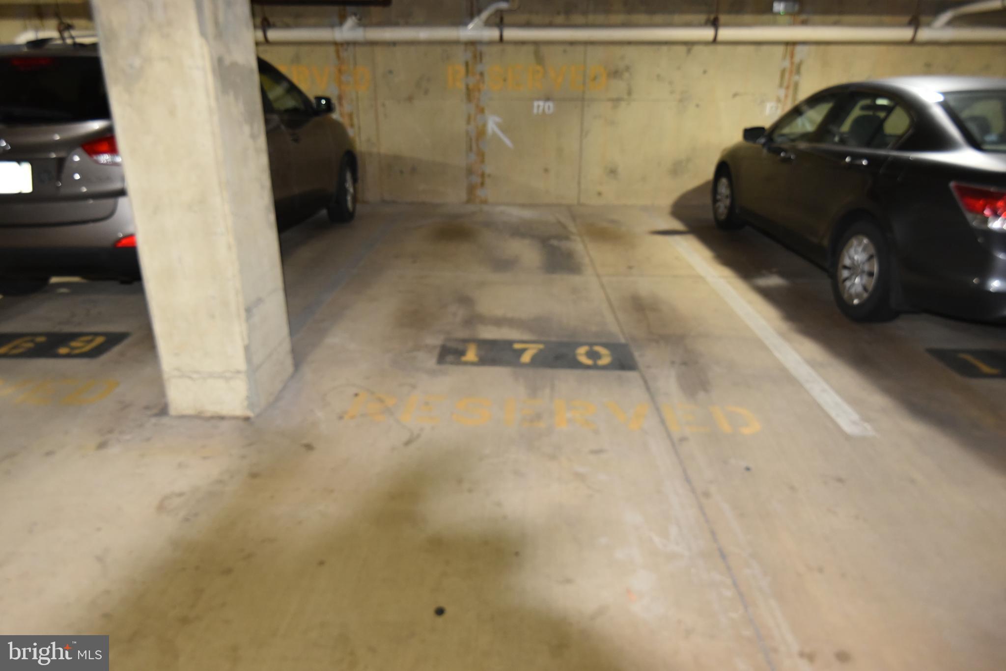 GATES OF MCLEAN - Residential Lease