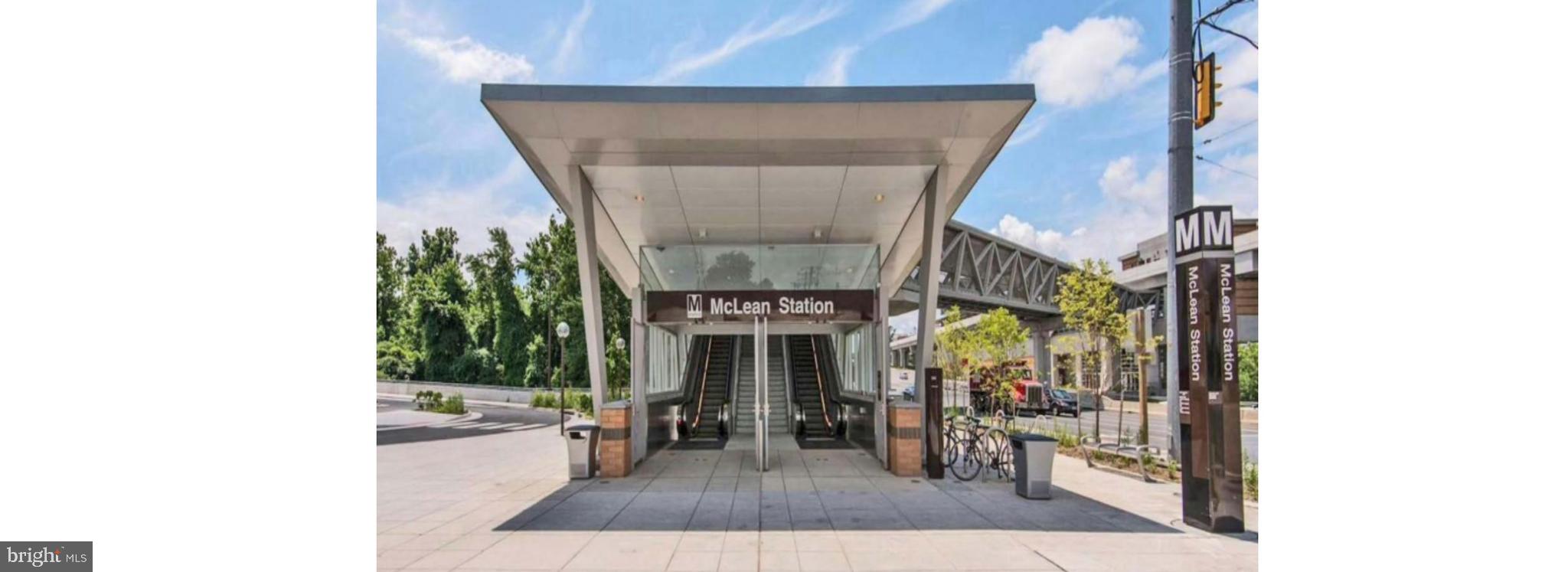 GATES OF MCLEAN - Residential Lease