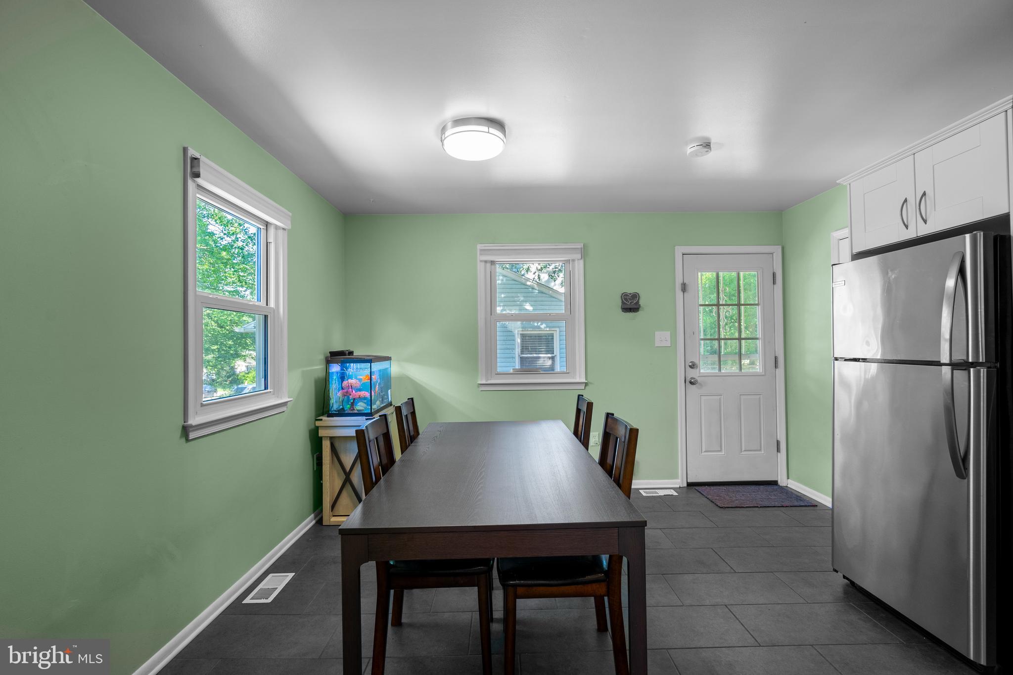 CHARLTON HEIGHTS - Residential