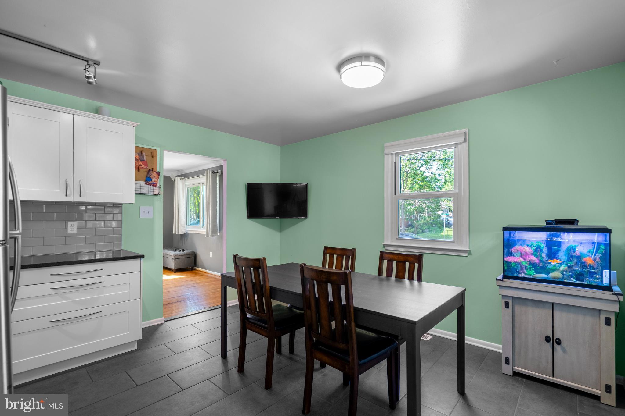 CHARLTON HEIGHTS - Residential