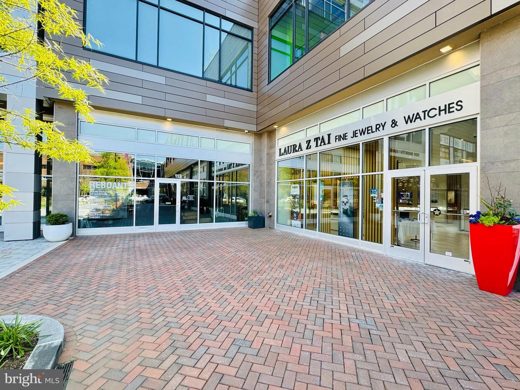 Photo of 101 N Queen Street #111, LANCASTER, PA 17603 (MLS # PALA2050926)