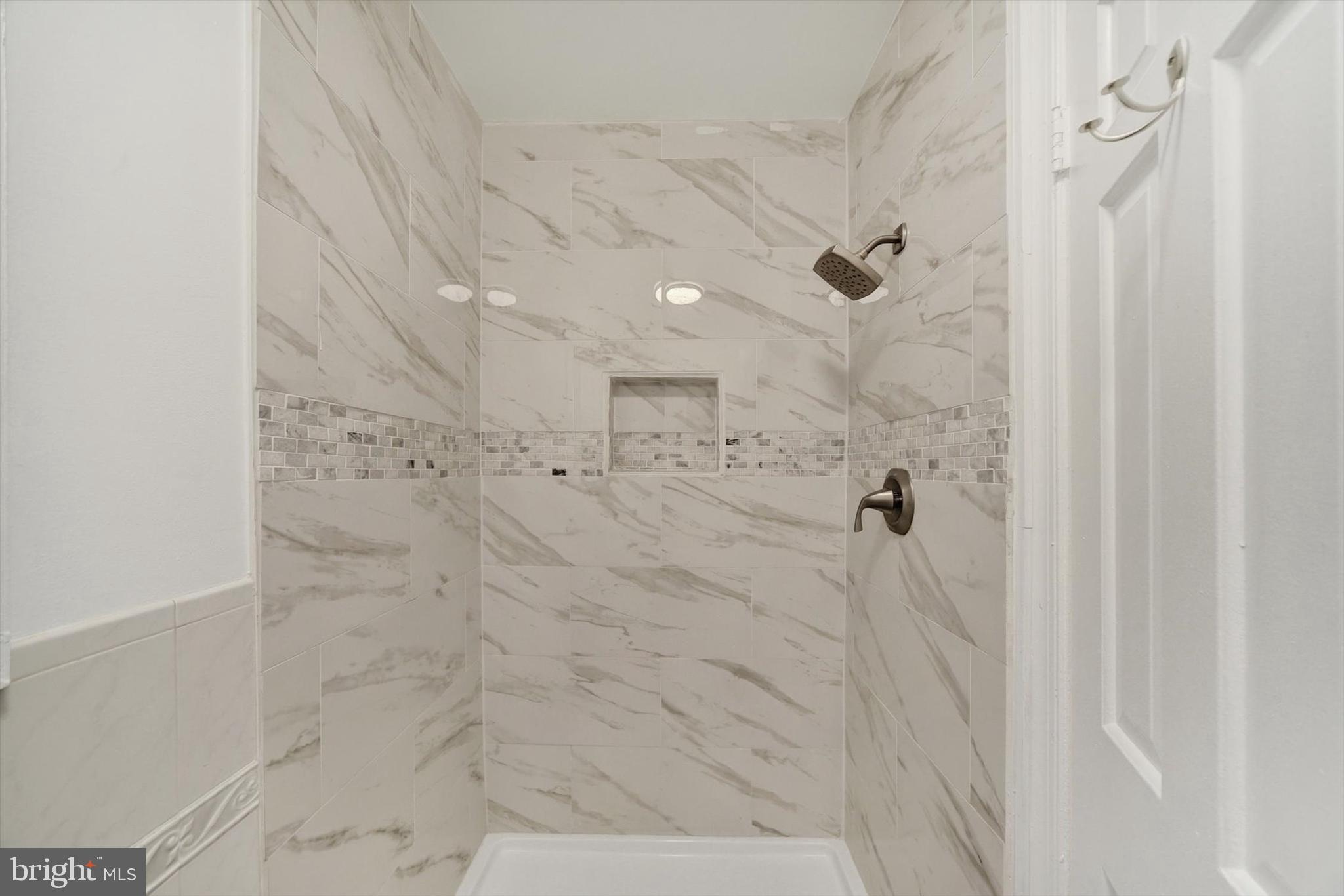 WORTHINGTON RIDGE - Residential