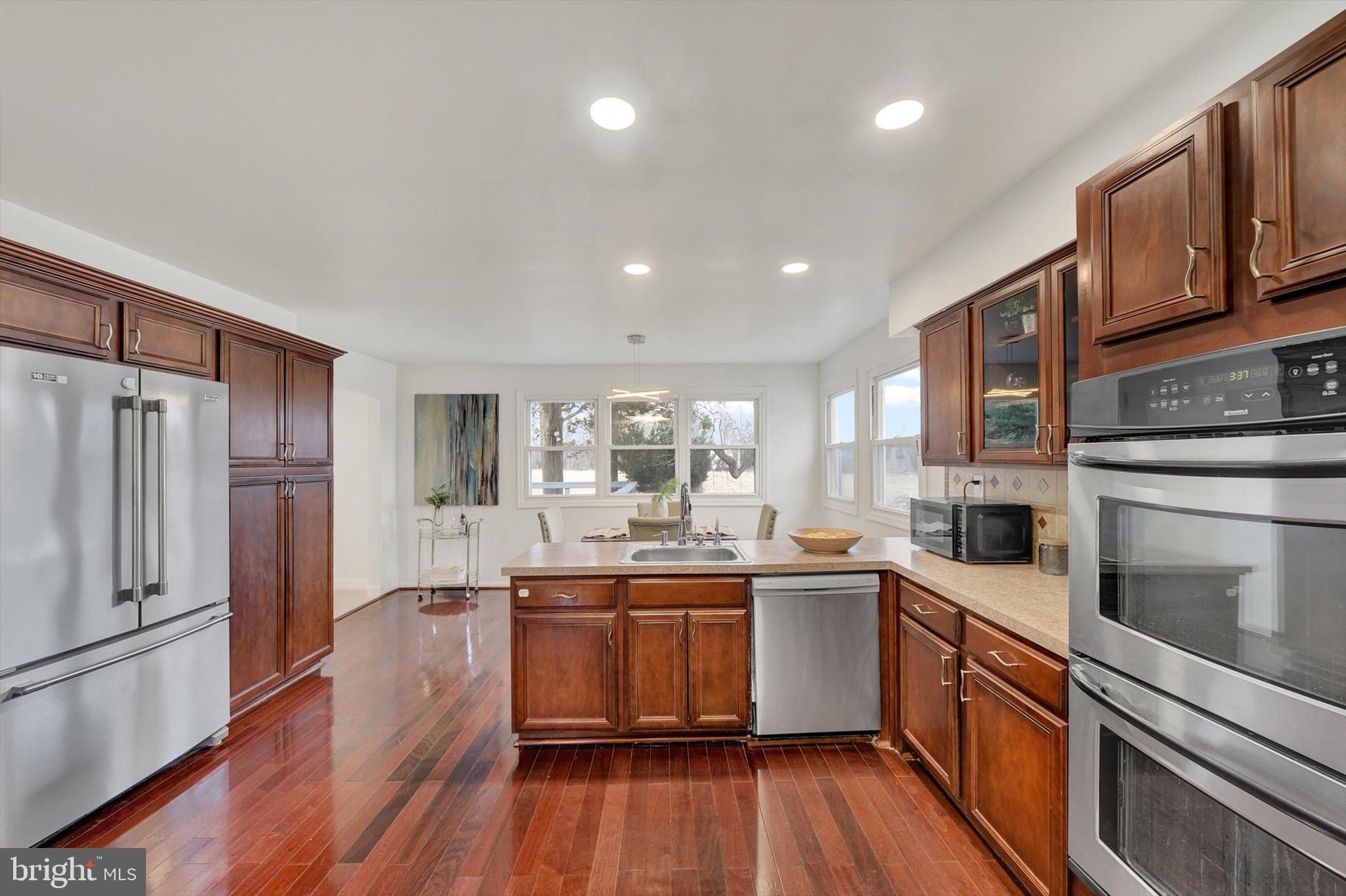 WORTHINGTON RIDGE - Residential