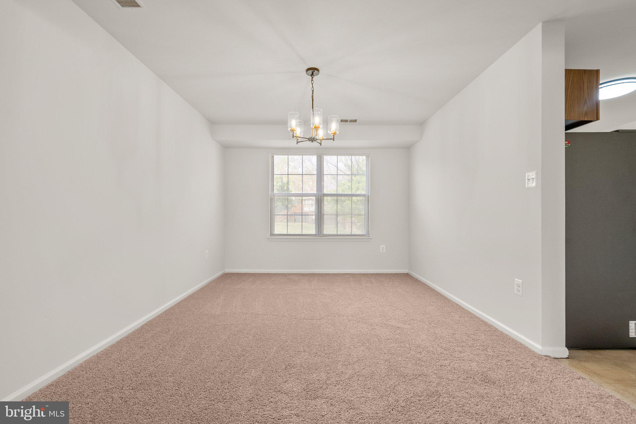 FOX RUN ESTATES - Residential