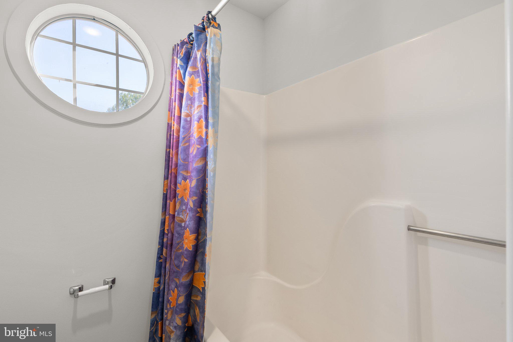 FOX RUN ESTATES - Residential