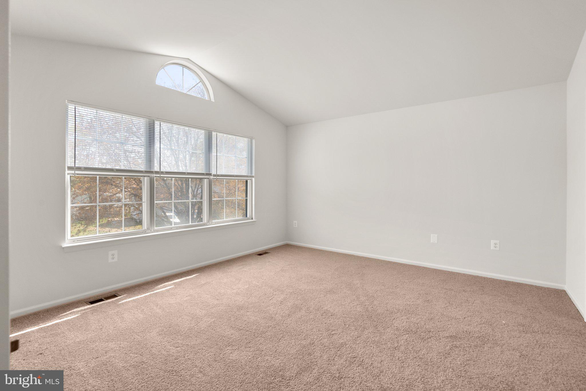 FOX RUN ESTATES - Residential