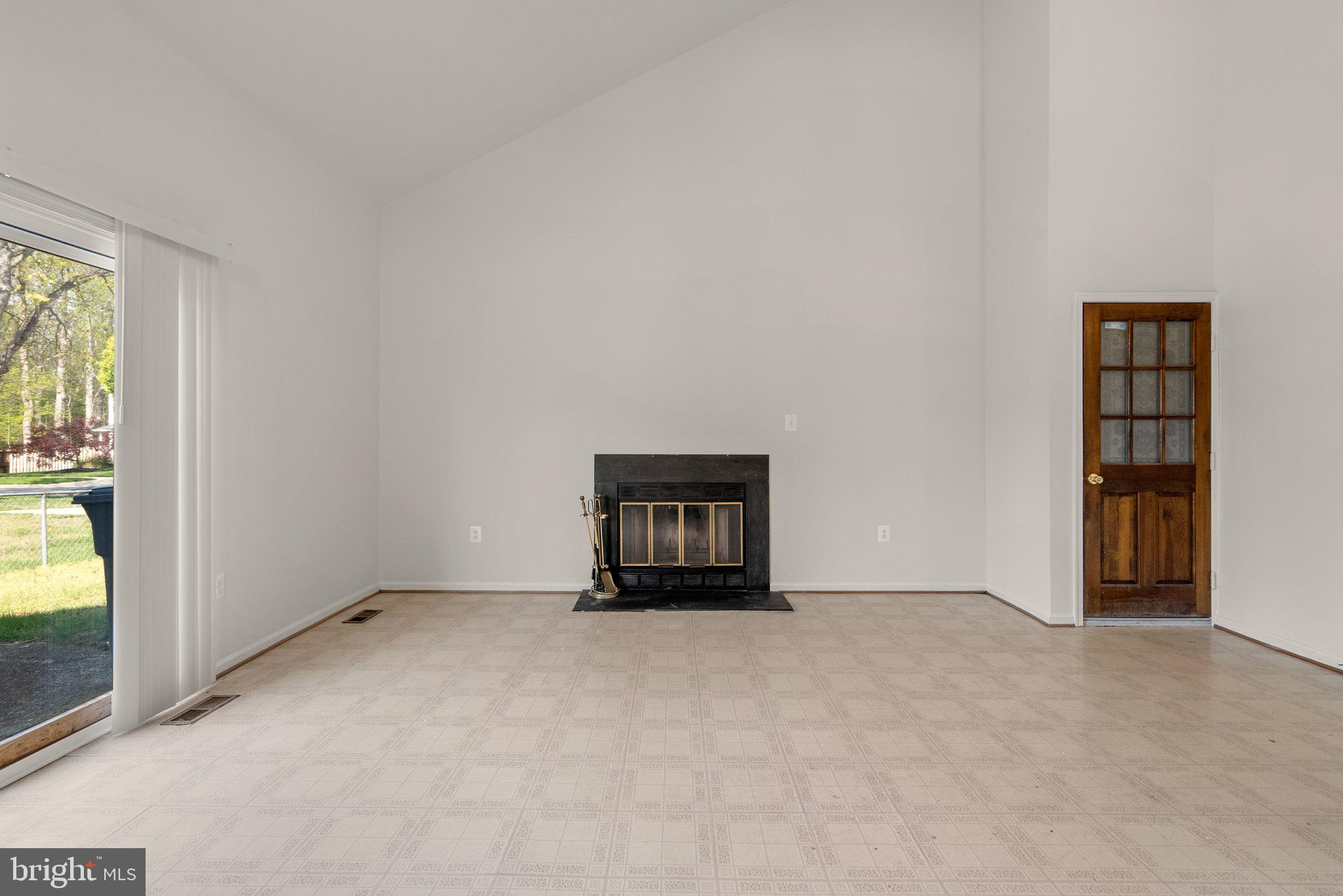 FOX RUN ESTATES - Residential