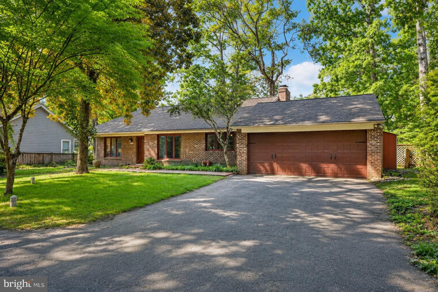 2758 BON HAVEN LANE