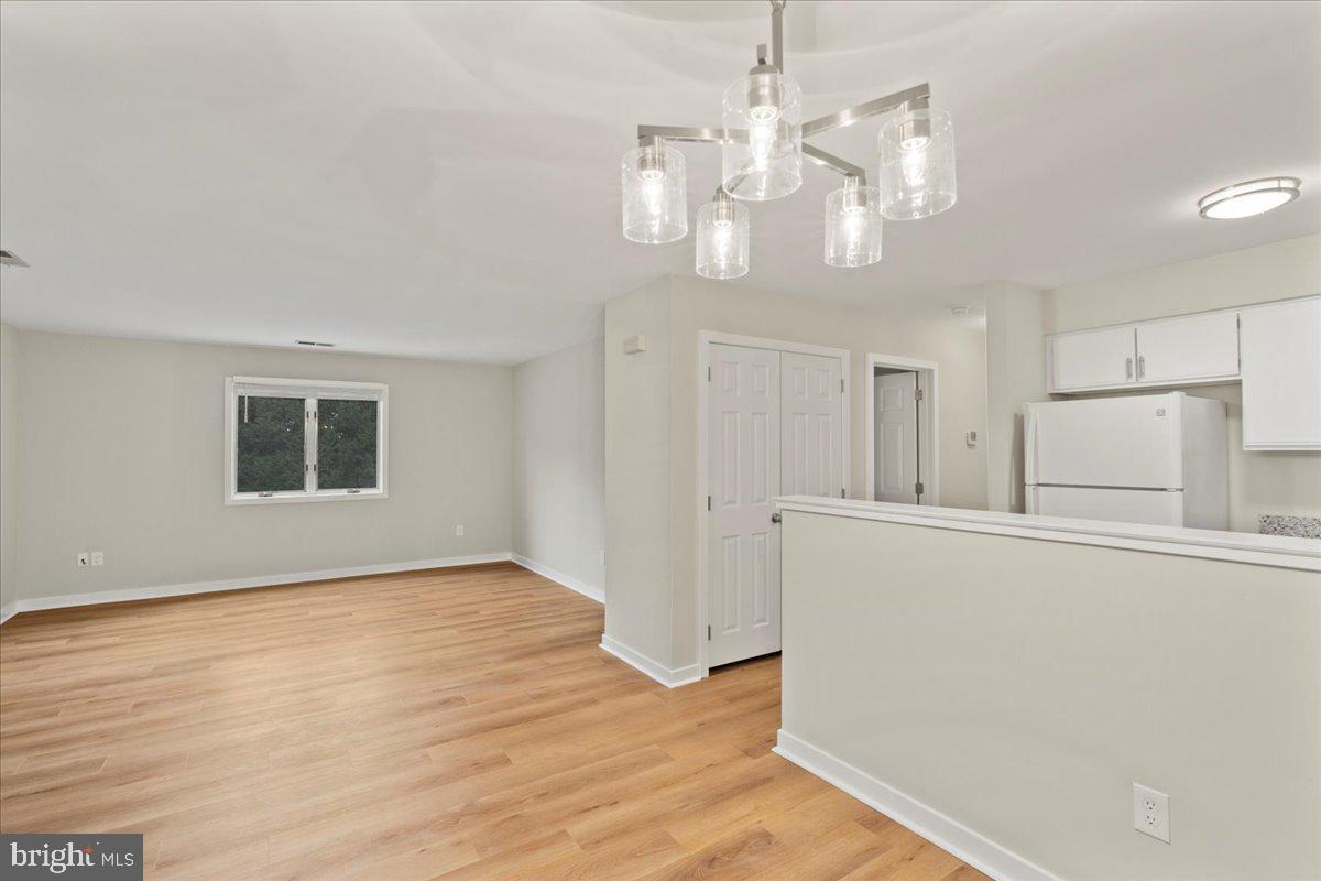 000 - Residential Lease