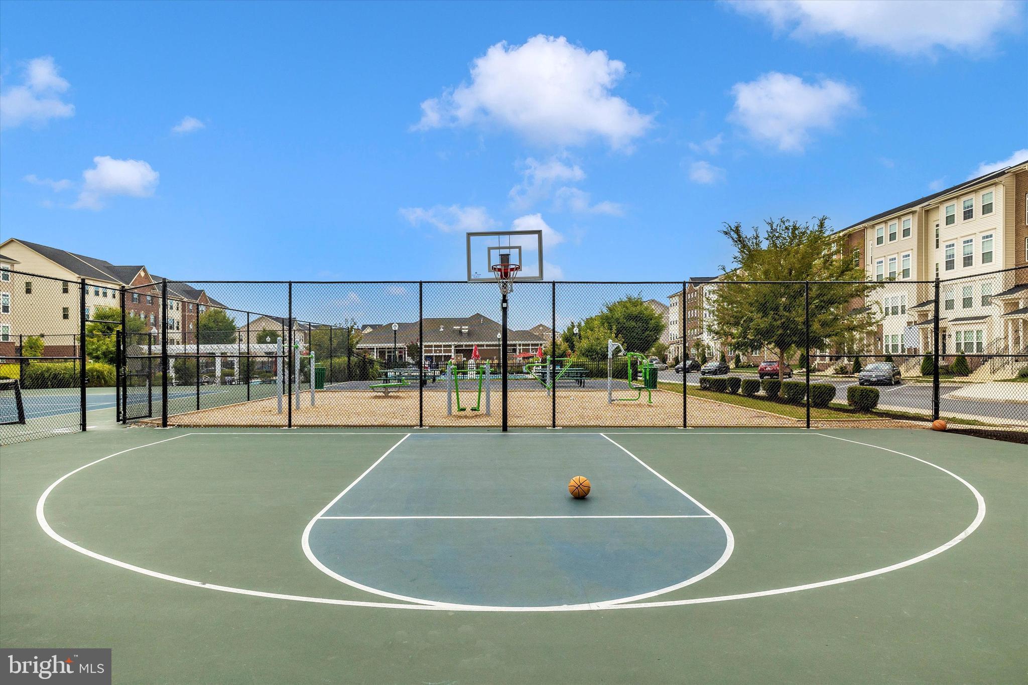 HARRINGTON TERRACE - Residential