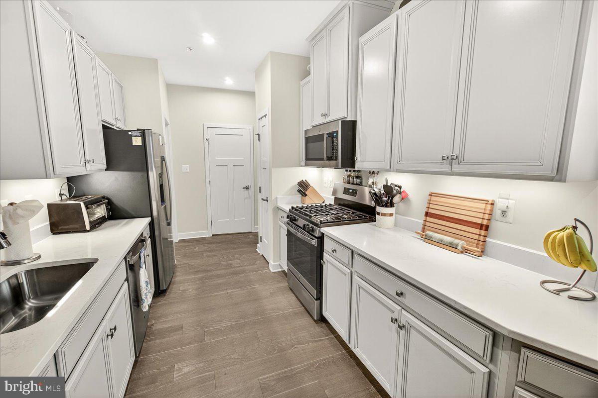 HARRINGTON TERRACE - Residential