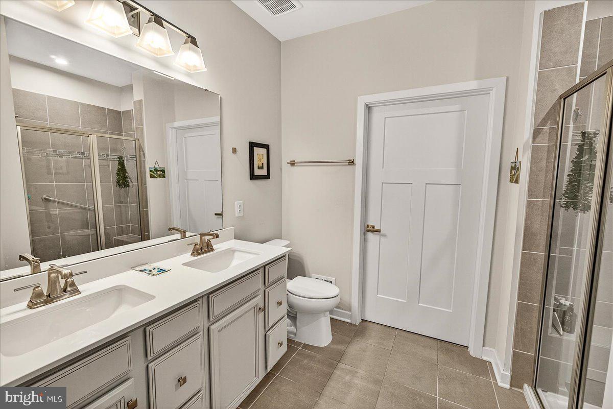 HARRINGTON TERRACE - Residential