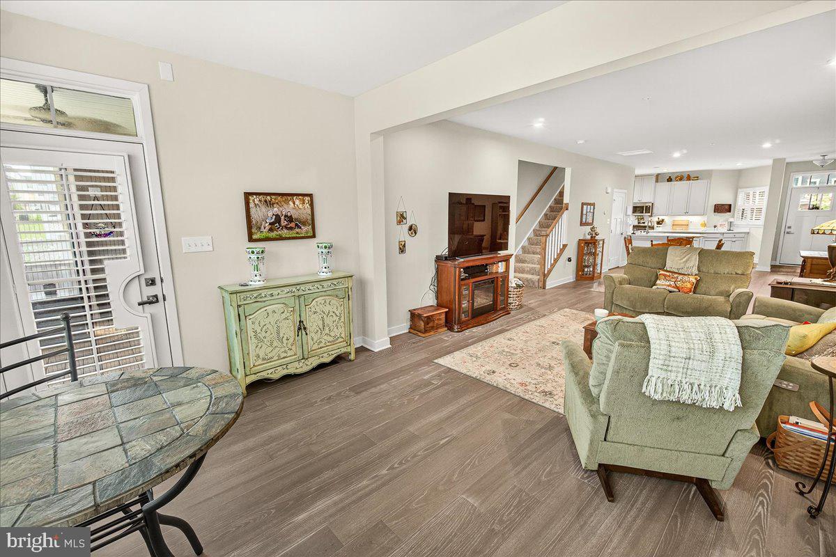 HARRINGTON TERRACE - Residential