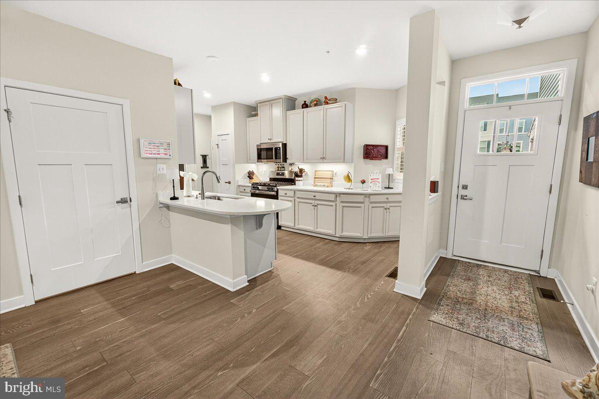 HARRINGTON TERRACE - Residential