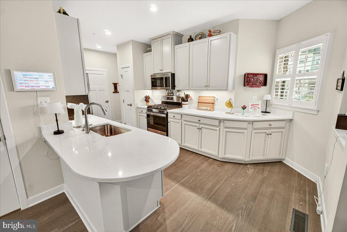 HARRINGTON TERRACE - Residential