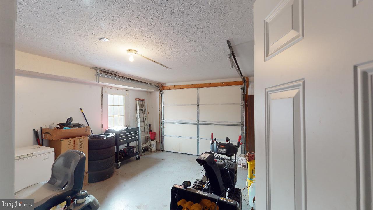 DUNMORE RIDGE - Residential