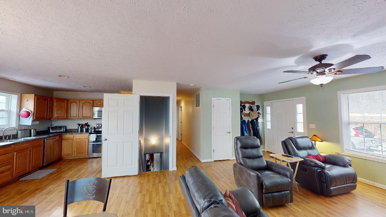 DUNMORE RIDGE - Residential