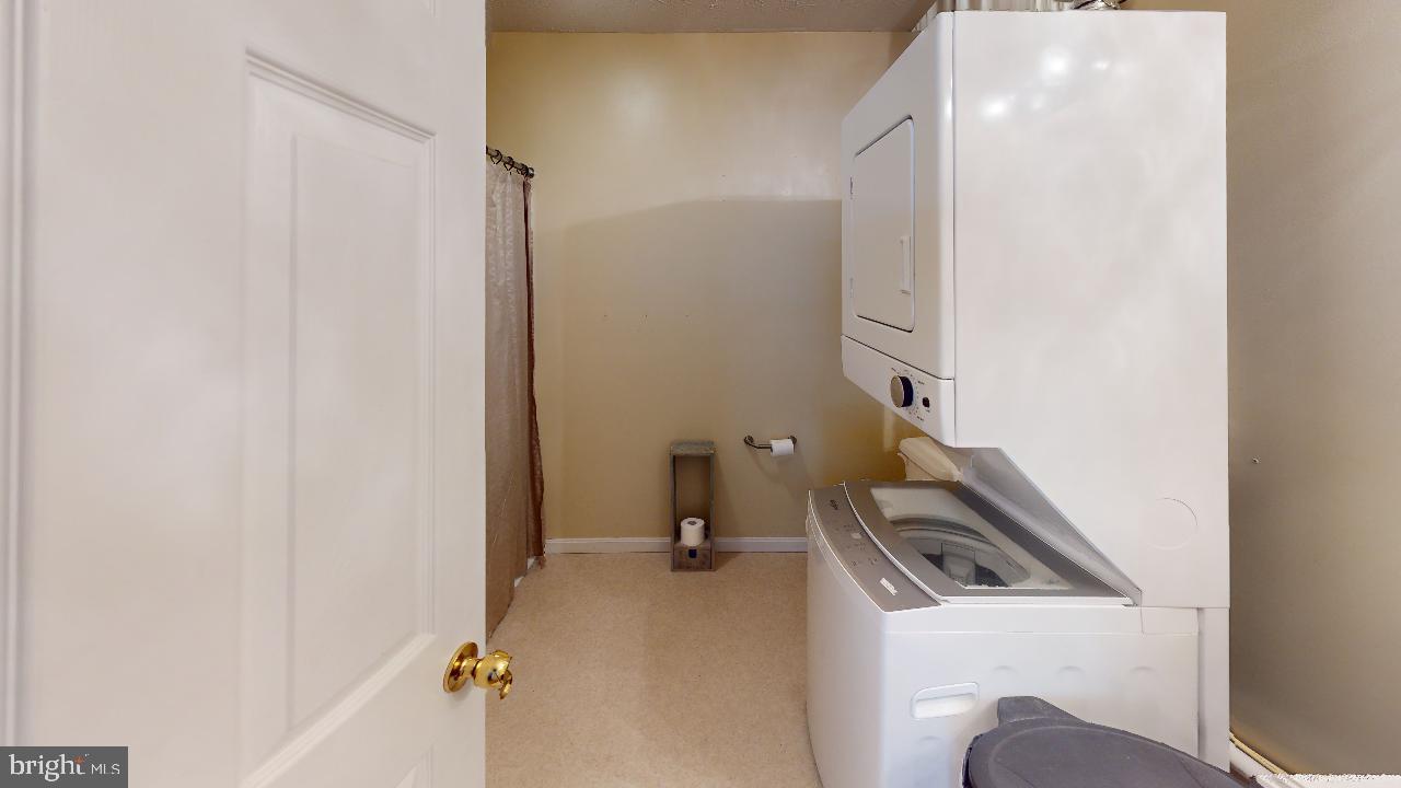 DUNMORE RIDGE - Residential