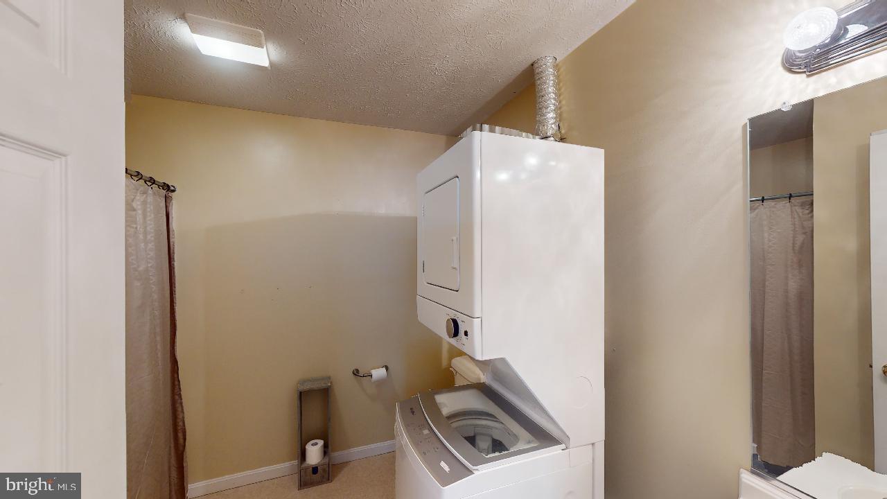 DUNMORE RIDGE - Residential