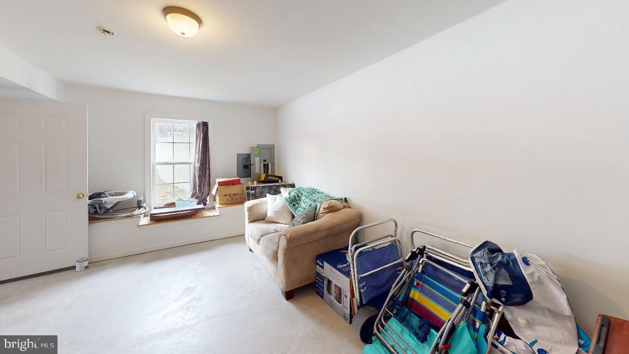 DUNMORE RIDGE - Residential