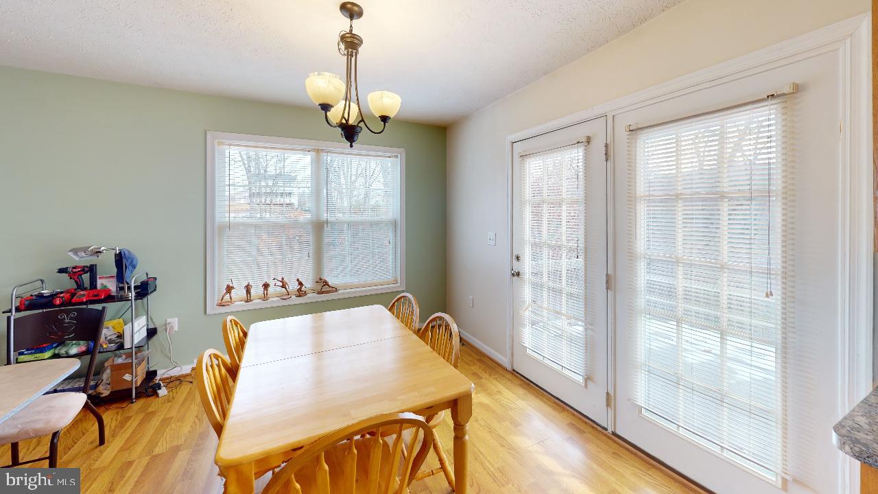 DUNMORE RIDGE - Residential