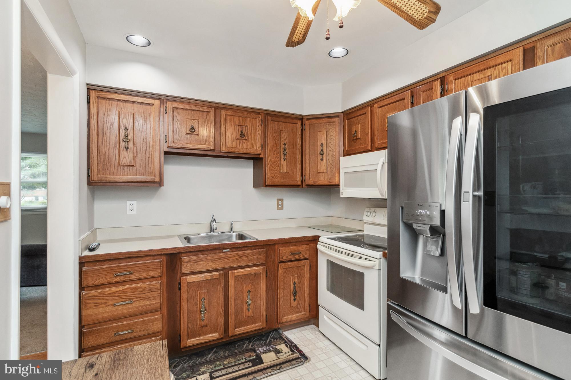 OLIVER BEACH - Residential