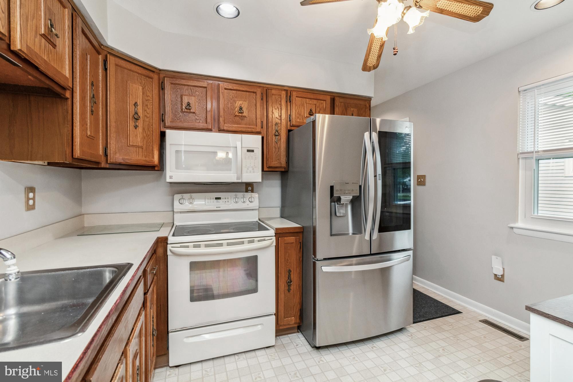 OLIVER BEACH - Residential