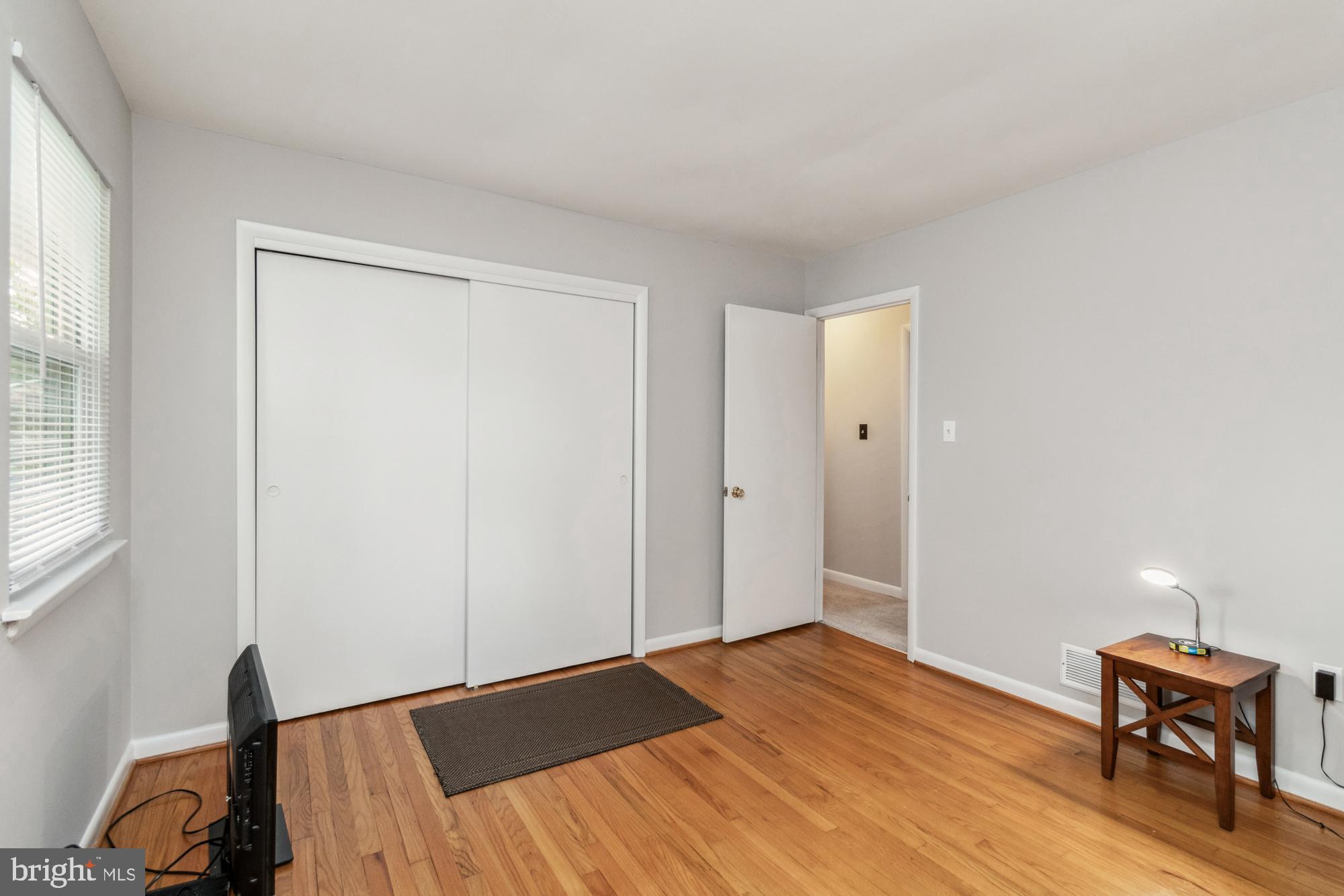 OLIVER BEACH - Residential