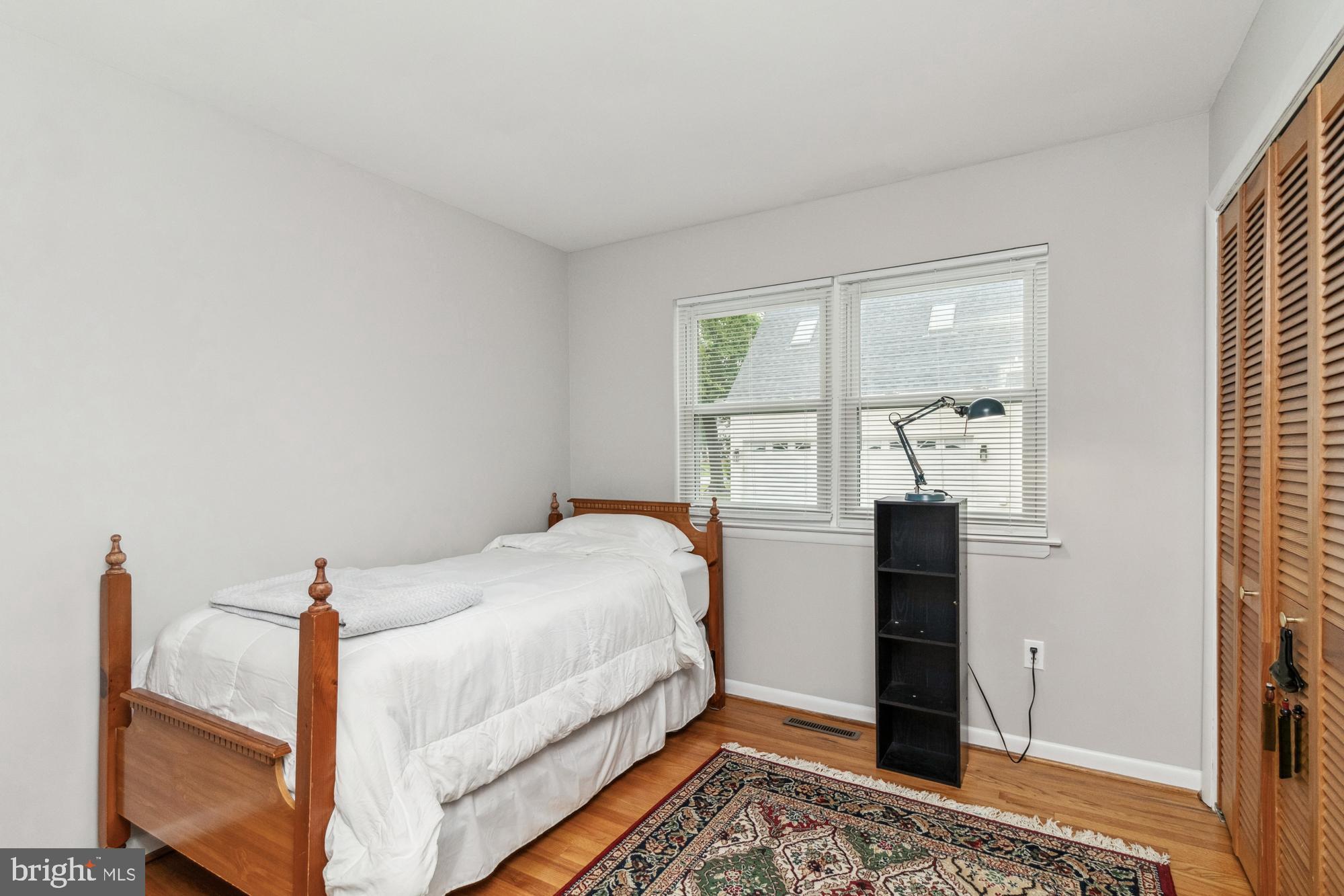 OLIVER BEACH - Residential