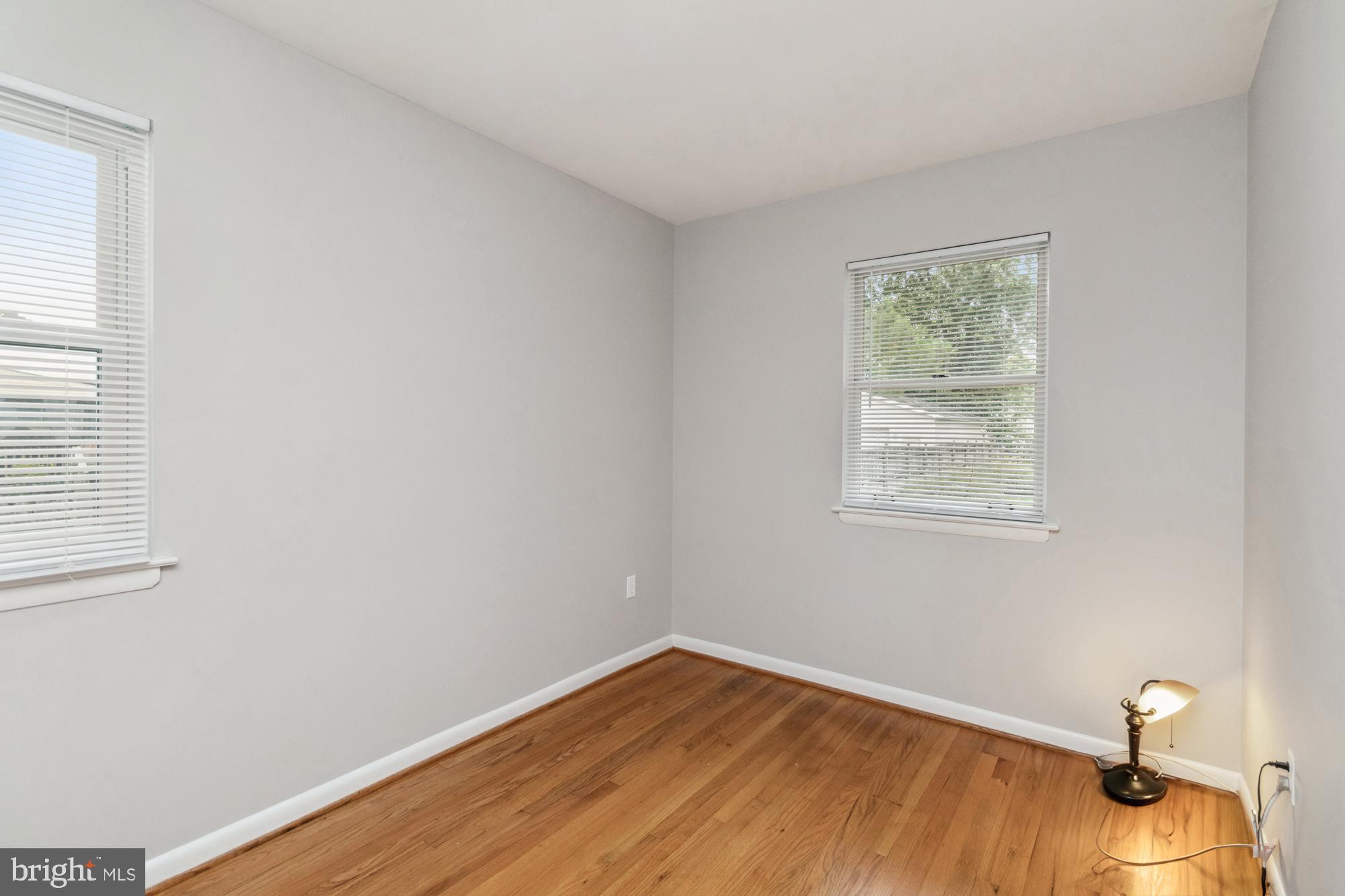 OLIVER BEACH - Residential