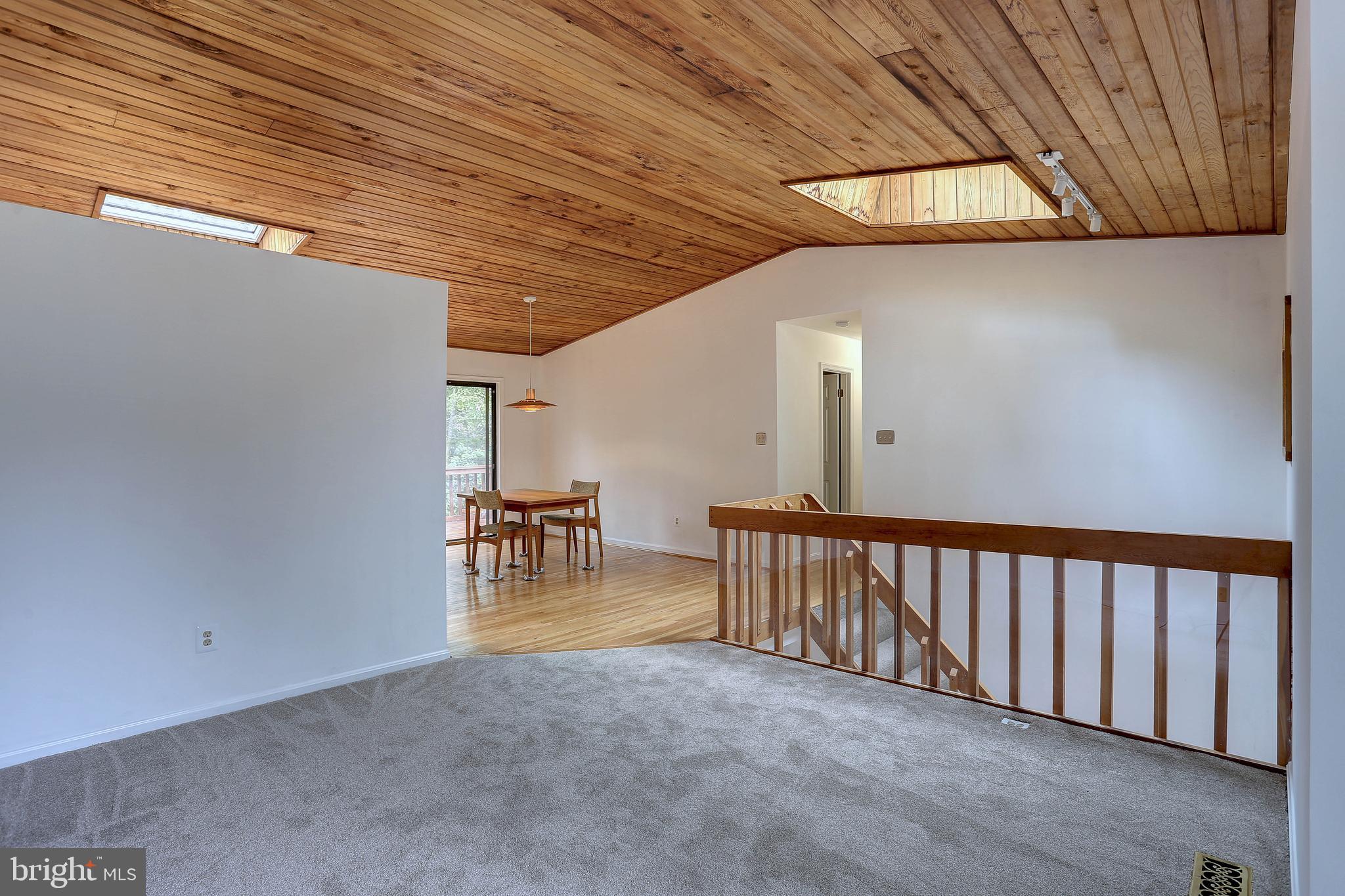 LOCHWOOD - Residential